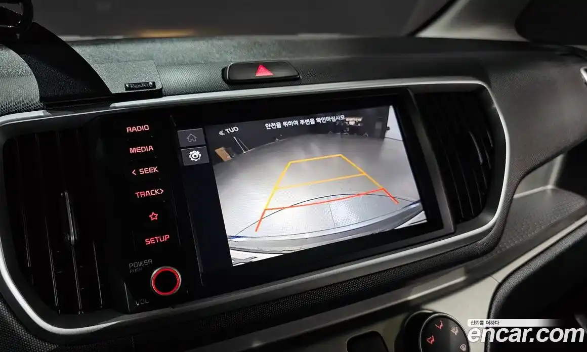 Kia Ray 2022 1.0 Автомат в Москве № 73199, фото 13