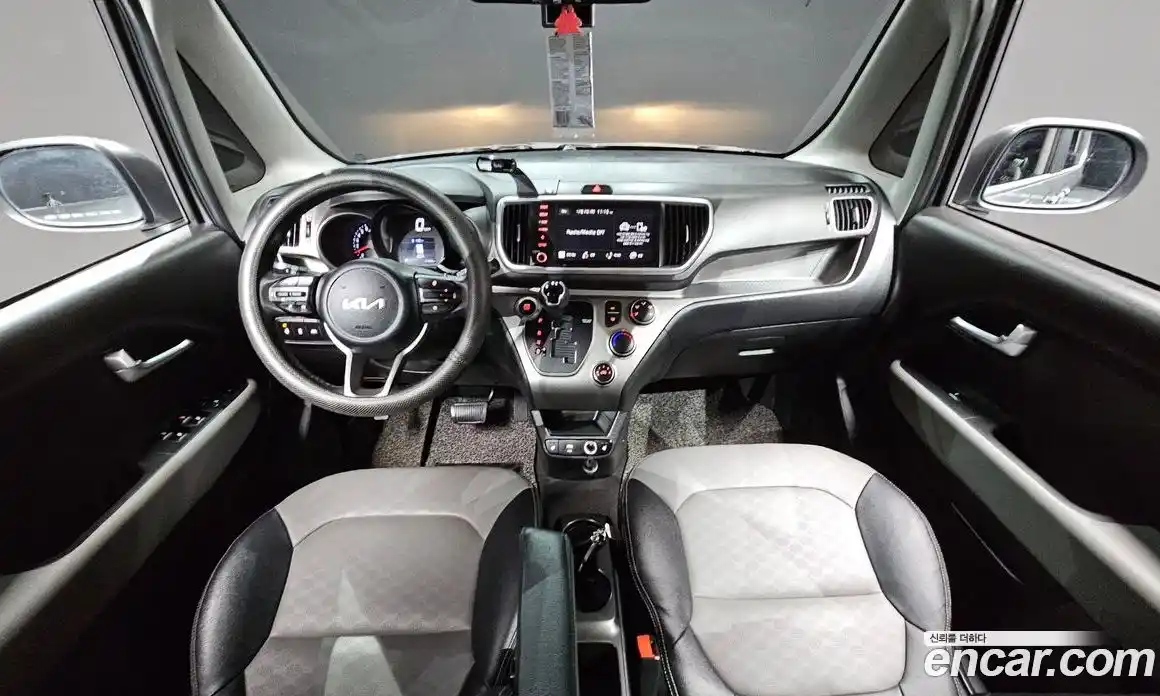 Kia Ray 2022 1.0 Автомат в Москве № 73199, фото 18