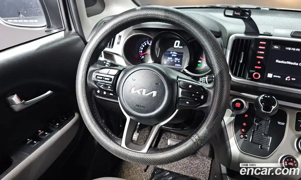 Kia Ray 2022 1.0 Автомат в Москве № 73199, фото 3