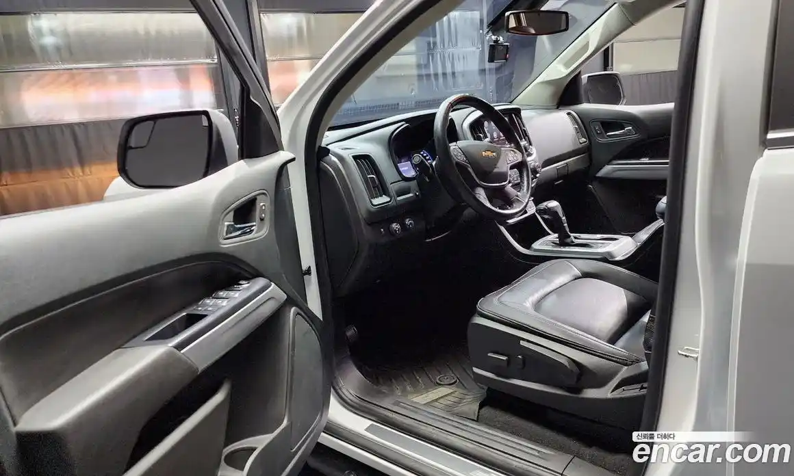 Chevrolet Colorado 2020 3.6 Автомат в Москве № 824, фото 10