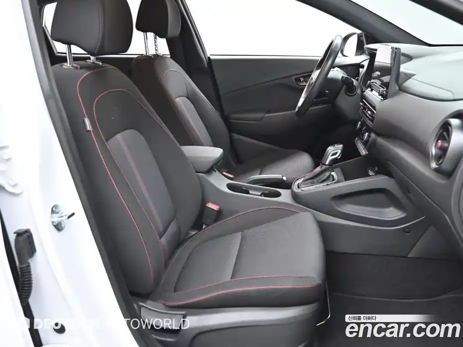 Hyundai Kona 2023 2.5 Автомат в Москве № 92827, фото 10