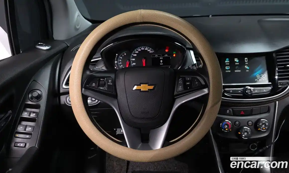Chevrolet Trax 2017 1.4 Автомат в Москве № 103532, фото 13