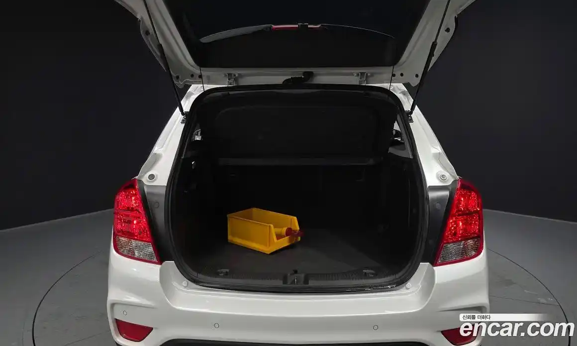 Chevrolet Trax 2017 1.4 Автомат в Москве № 103532, фото 16