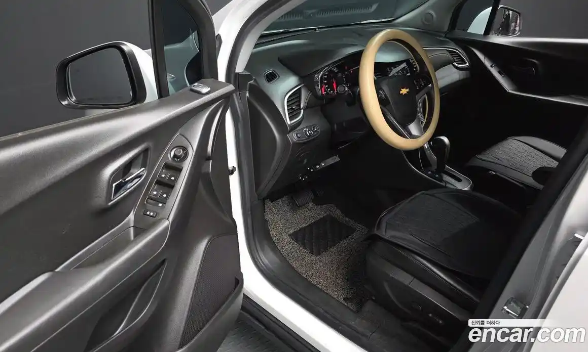 Chevrolet Trax 2017 1.4 Автомат в Москве № 103532, фото 19