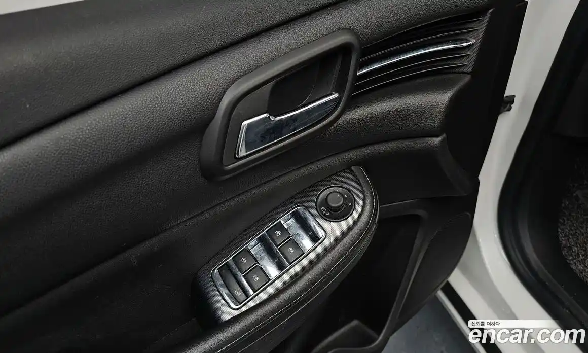 Chevrolet Malibu 2015 2.0 Автомат в Москве № 103706, фото 13