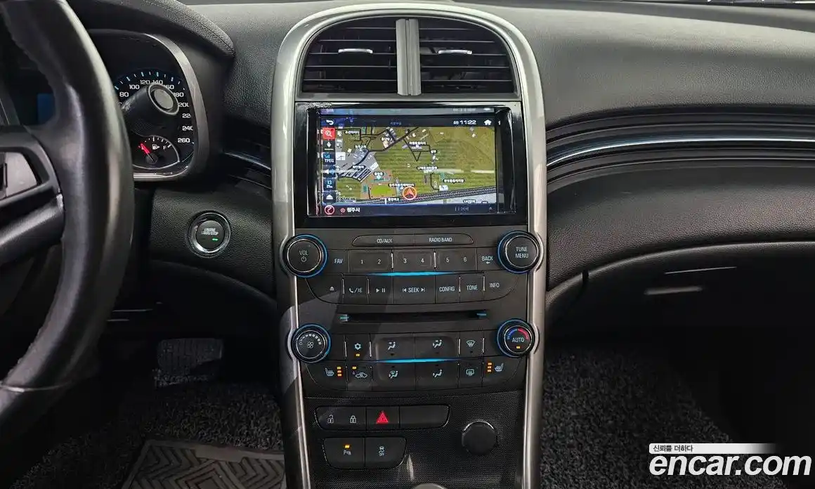 Chevrolet Malibu 2015 2.0 Автомат в Москве № 103706, фото 16