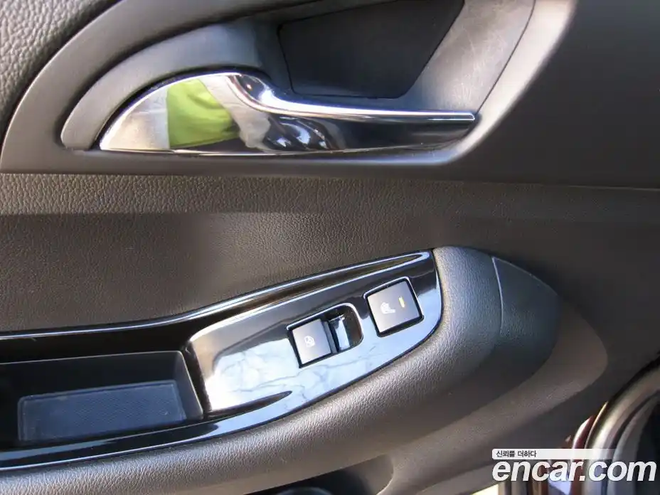 Chevrolet Orlando 2015 2.0 Автомат в Москве № 104155, фото 13