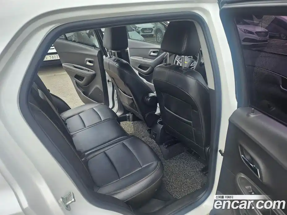 Chevrolet Trax 2017 1.6 Автомат в Москве № 104638, фото 14