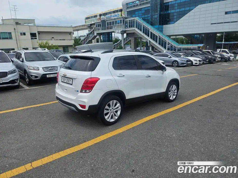 Chevrolet Trax 2017 1.6 Автомат в Москве № 104638, фото 6