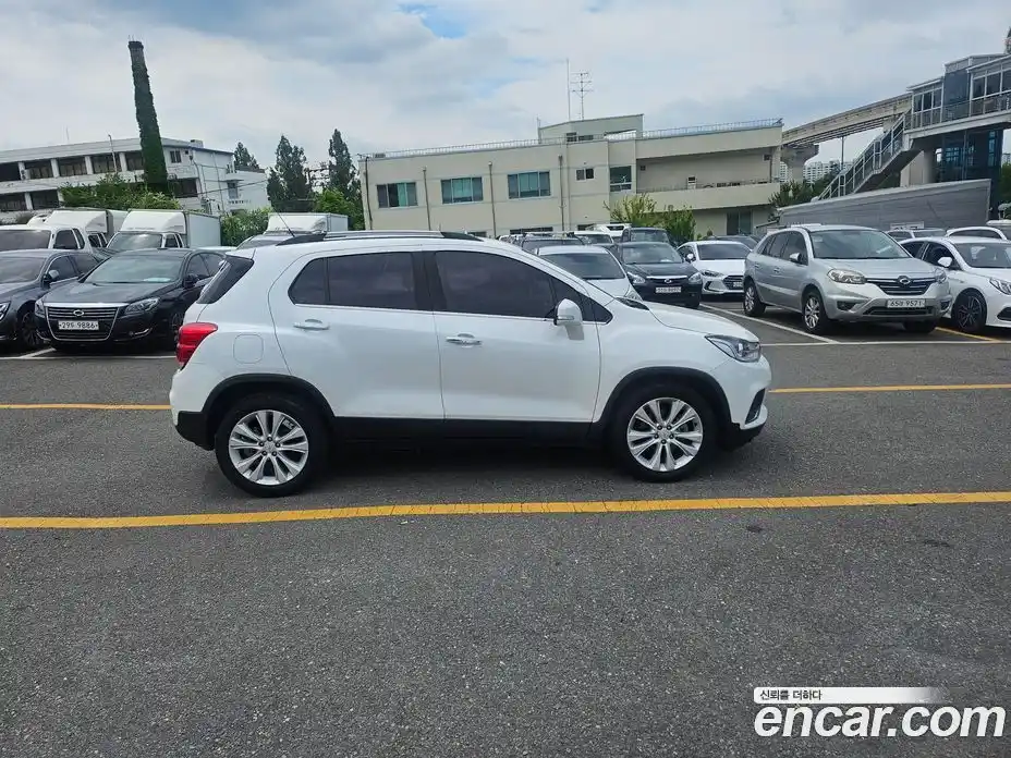 Chevrolet Trax 2017 1.6 Автомат в Москве № 104638, фото 8