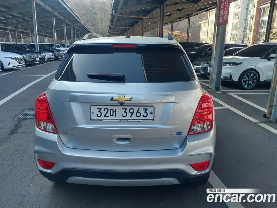 Chevrolet Trax 2018 1.6 Автомат в Москве № 105871, фото 3