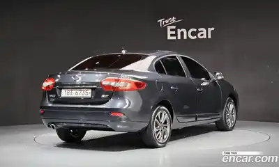 Renault SM3 2015 1.6 Автомат в Москве № 106033, миниатюра 2