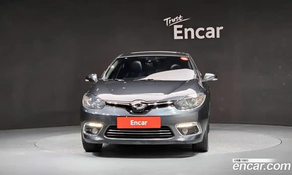 Renault SM3 2015 1.6 Автомат в Москве № 106033, фото 3