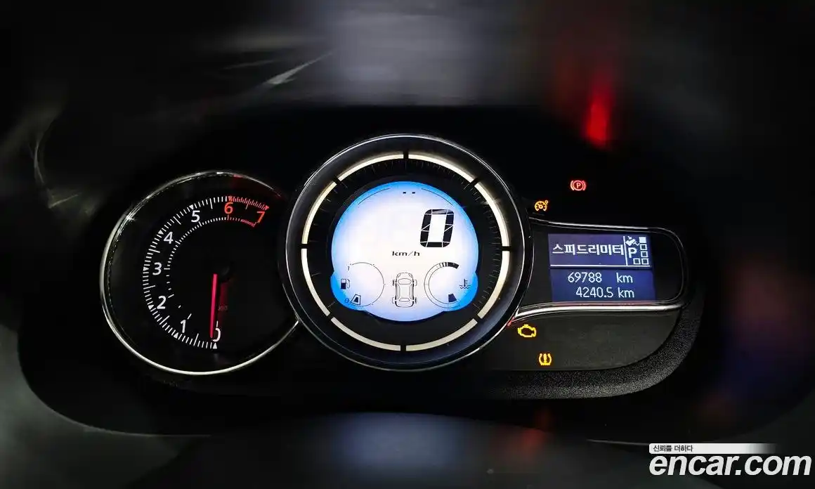 Renault SM3 2015 1.6 Автомат в Москве № 106033, фото 8