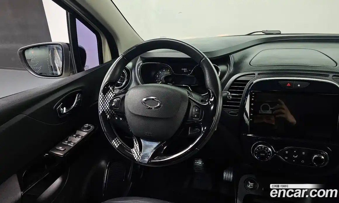 Renault QM3 2015 1.5 Автомат в Москве № 106248, фото 13