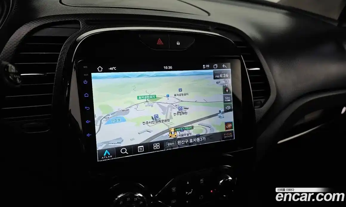 Renault QM3 2015 1.5 Автомат в Москве № 106248, фото 15