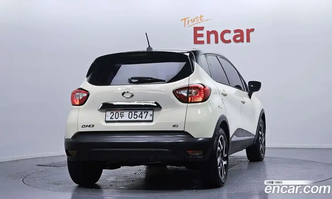 Renault QM3 2015 1.5 Автомат в Москве № 106248, фото 4