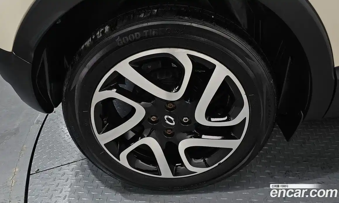 Renault QM3 2015 1.5 Автомат в Москве № 106248, фото 5