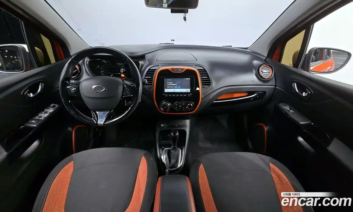 Renault QM3 2014 1.5 Автомат в Москве № 106369, фото 11