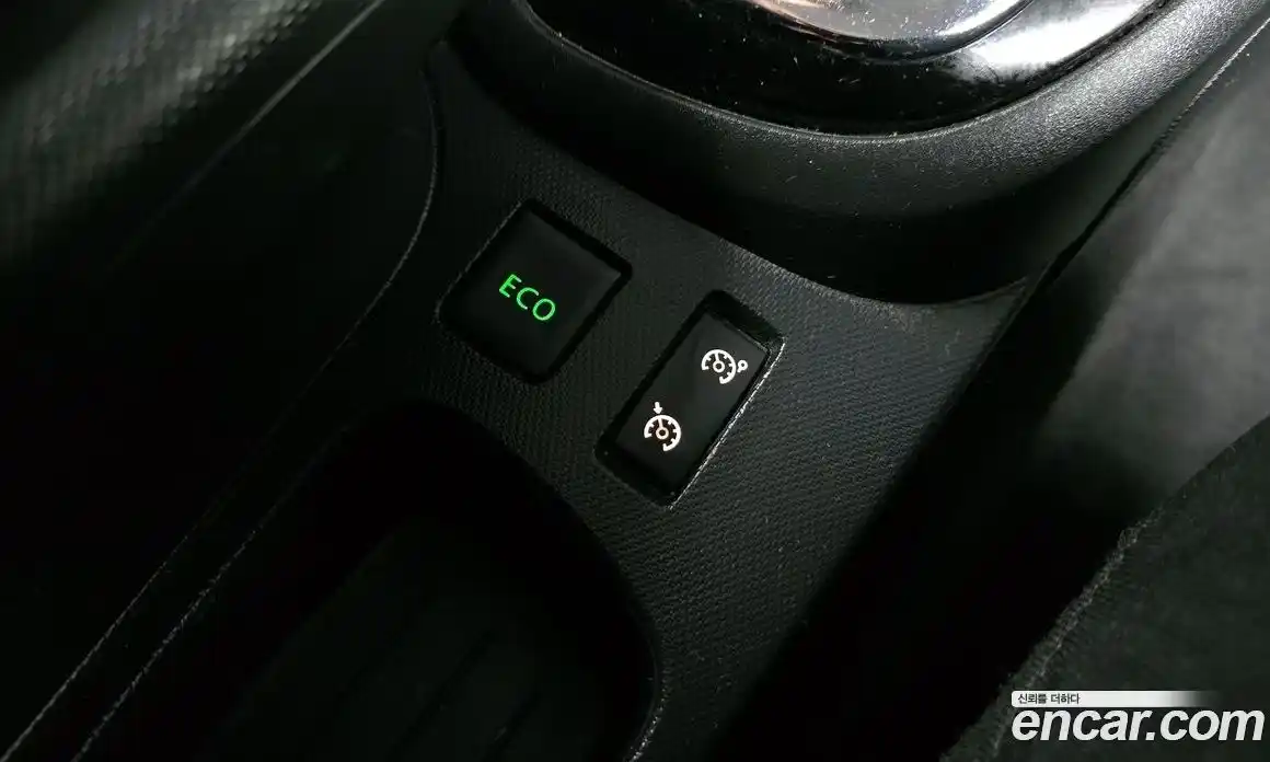 Renault QM3 2014 1.5 Автомат в Москве № 106369, фото 3