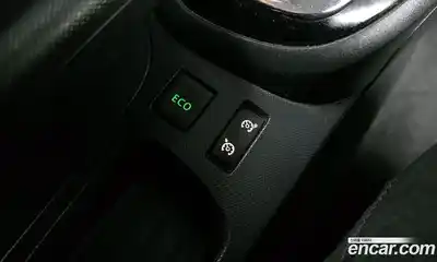 Renault QM3 2014 1.5 Автомат в Москве № 106369, миниатюра 3