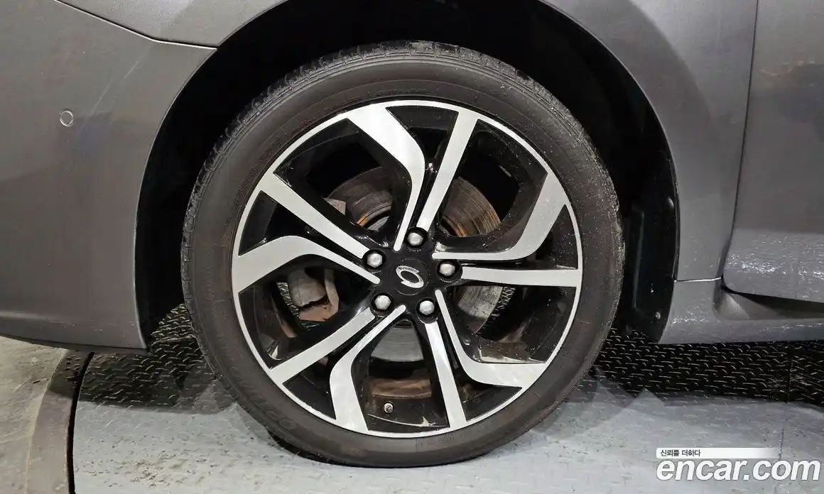 Renault SM7 2016 2.5 Автомат в Москве № 106629, фото 20