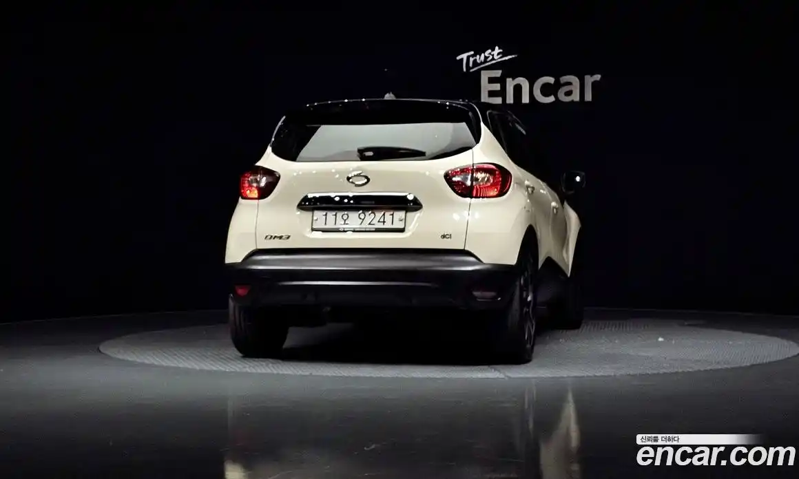 Renault QM3 2015 1.5 Автомат в Москве № 106937, фото 19