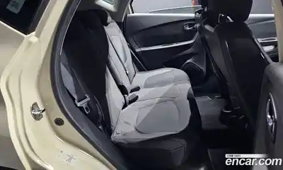 Renault QM3 2015 1.5 Автомат в Москве № 106937, миниатюра 5