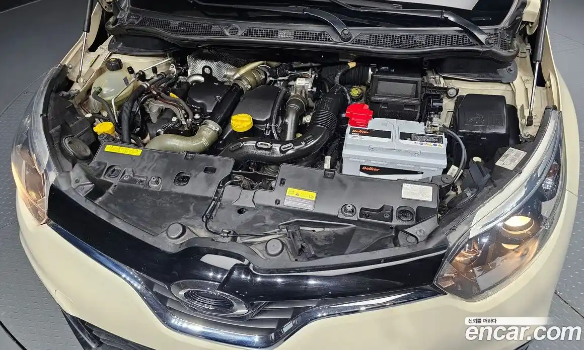 Renault QM3 2015 1.5 Автомат в Москве № 106937, фото 9