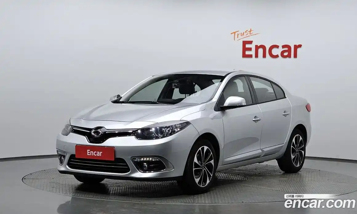 Renault SM3 2016 1.6 Автомат в Москве № 107234, фото 12