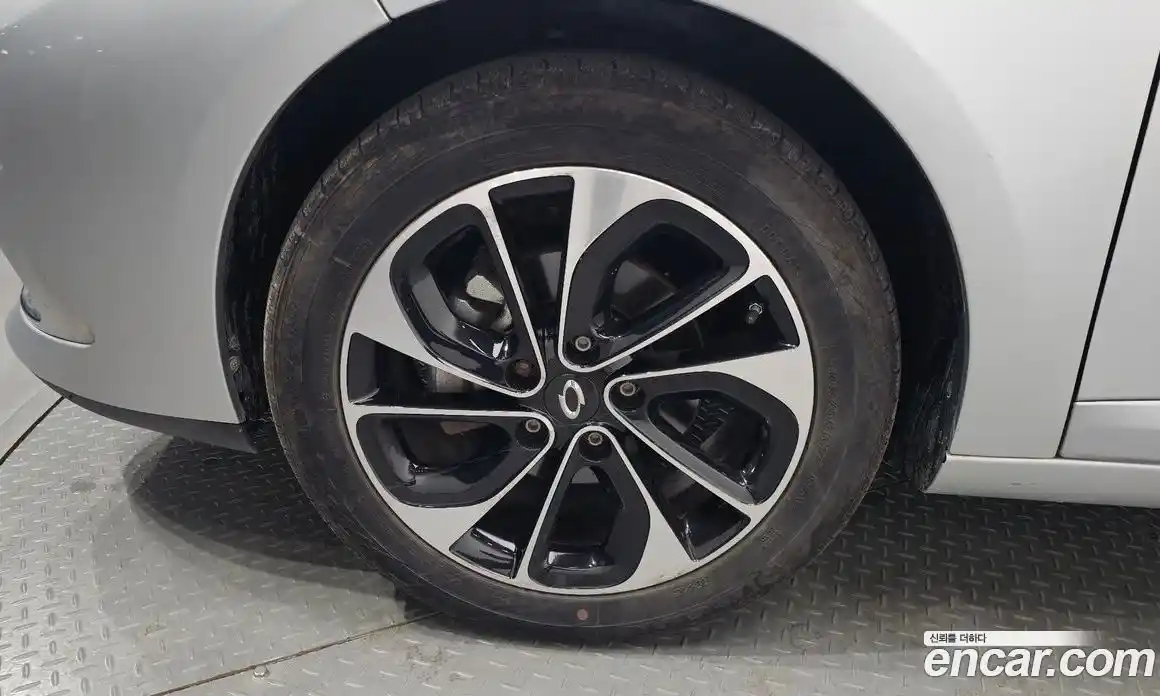 Renault SM3 2016 1.6 Автомат в Москве № 107234, фото 18