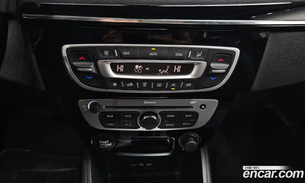 Renault SM3 2016 1.6 Автомат в Москве № 107234, фото 3