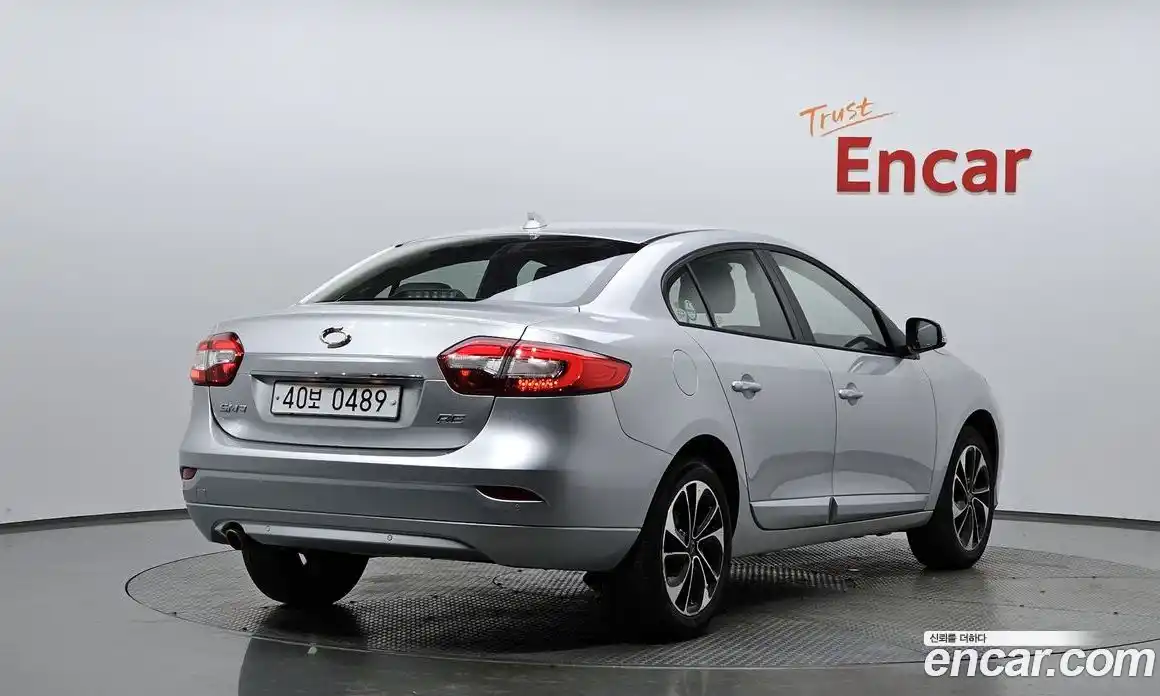 Renault SM3 2016 1.6 Автомат в Москве № 107234, фото 5