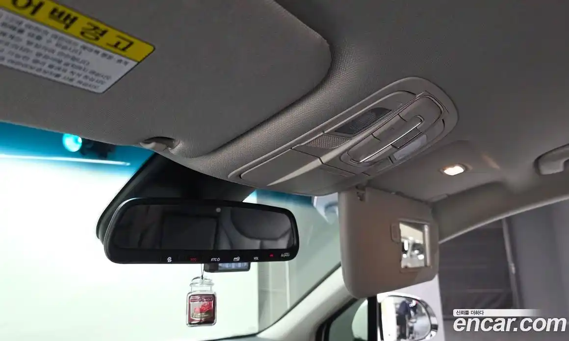 Hyundai Santa Fe 2019 2.0 Автомат в Москве № 108766, фото 3