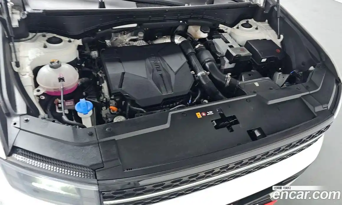 Hyundai Santa Fe 2024 2.5 Автомат в Москве № 108864, фото 11