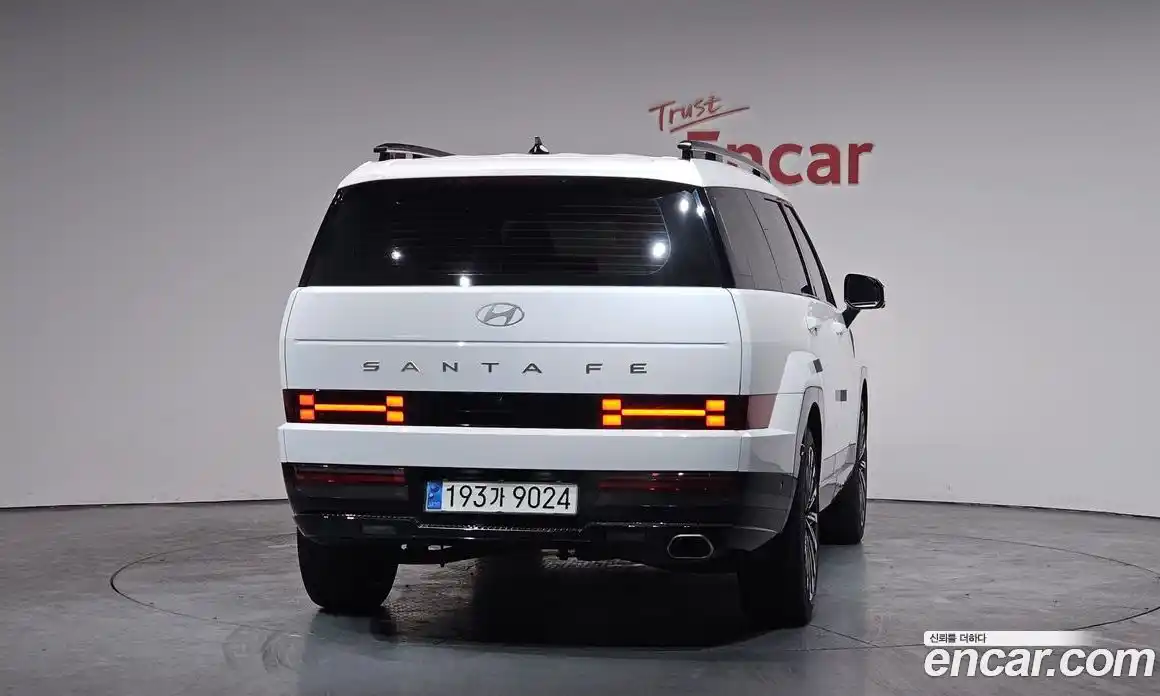 Hyundai Santa Fe 2024 2.5 Автомат в Москве № 108864, фото 9