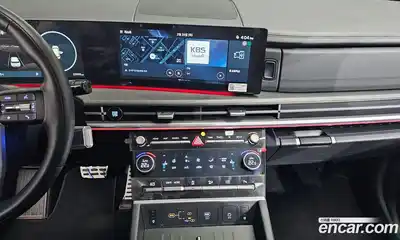 Hyundai Santa Fe 2024 2.5 Автомат в Москве № 108864, миниатюра 10