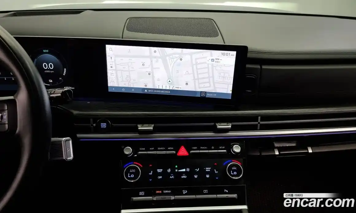 Hyundai Santa Fe 2024 1.6 Автомат в Москве № 112896, фото 13