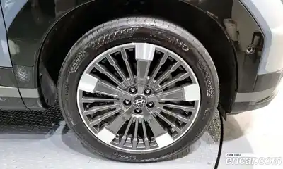 Hyundai Santa Fe 2024 1.6 Автомат в Москве № 112896, миниатюра 3