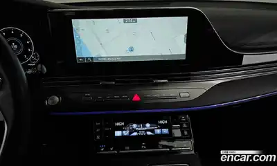 Hyundai Grandeur 2022 2.5 Автомат в Москве № 113385, миниатюра 2