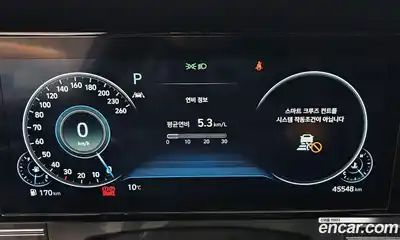 Hyundai Grandeur 2022 2.5 Автомат в Москве № 113385, миниатюра 3