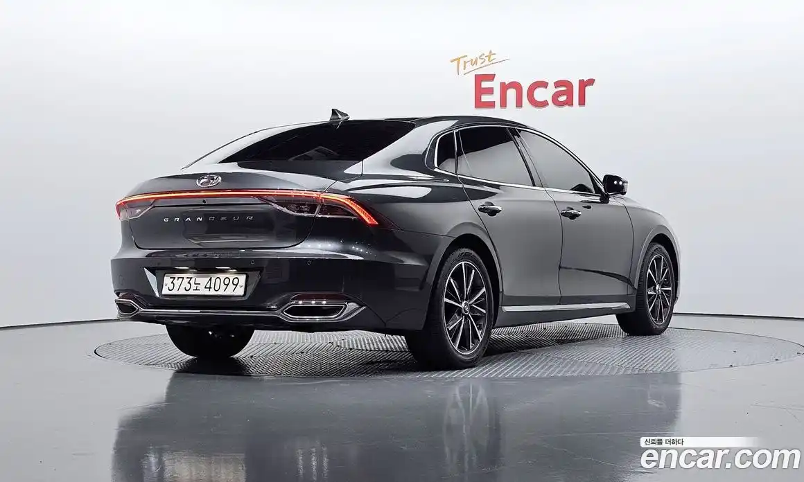 Hyundai Grandeur 2022 2.5 Автомат в Москве № 113385, фото 8