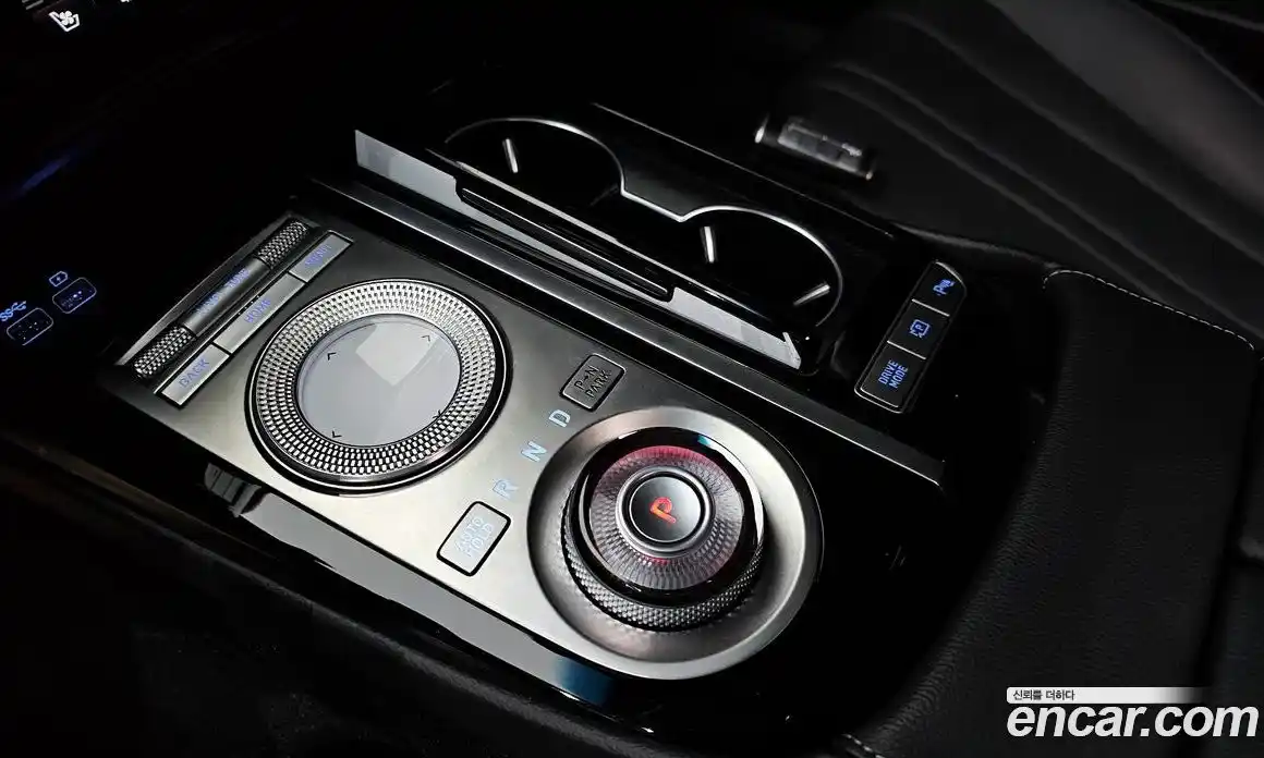 Genesis G80 2022 2.5 Автомат в Москве № 117963, фото 15