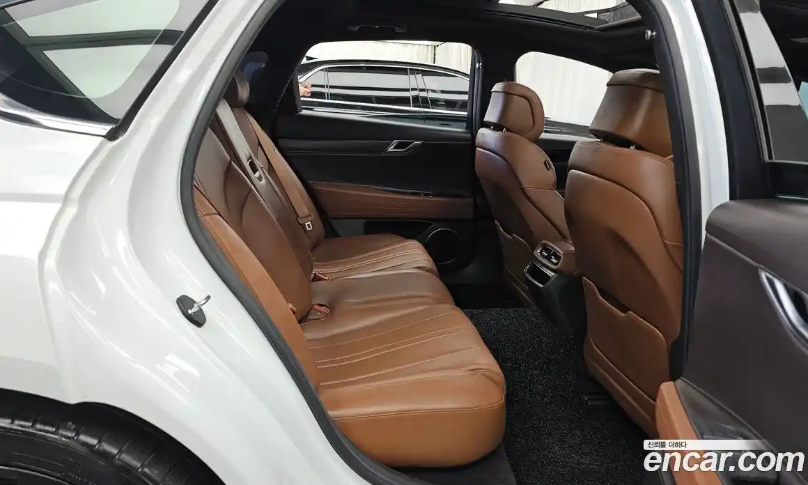 Genesis G80 2021 2.5 Автомат в Москве № 118719, фото 16