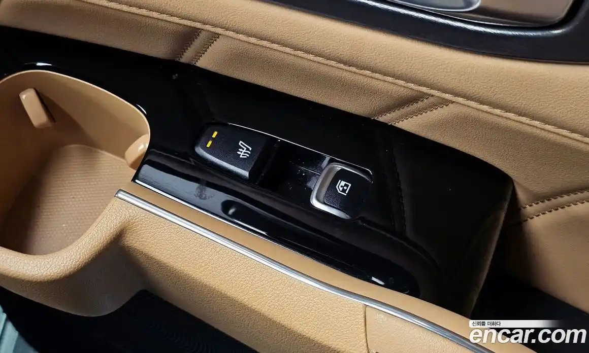 Kia Sorento 2022 1.6 Автомат в Москве № 121253, фото 18