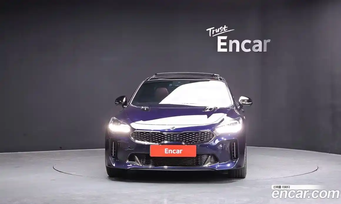 Kia Stinger 2021 3.3 Автомат в Москве № 121832, фото 14