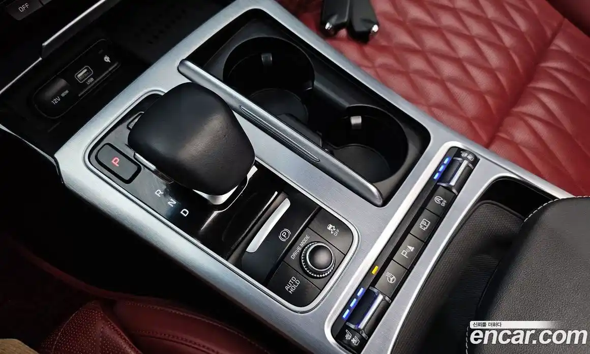 Kia Stinger 2021 3.3 Автомат в Москве № 121832, фото 3