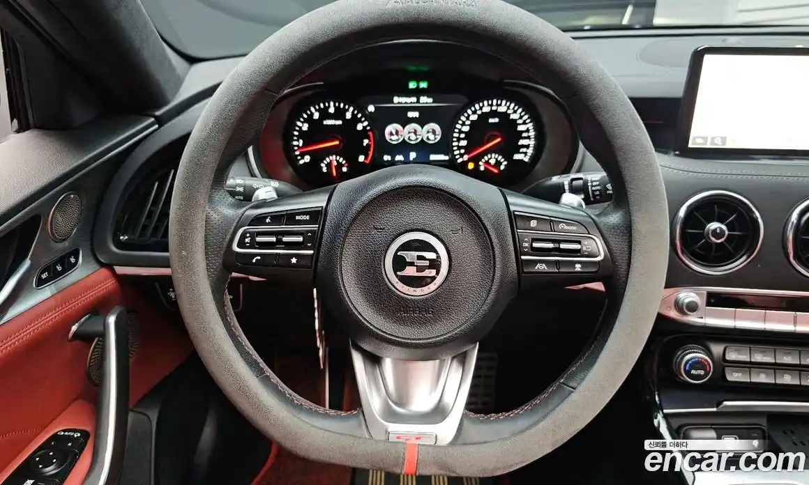 Kia Stinger 2021 3.3 Автомат в Москве № 121832, фото 8