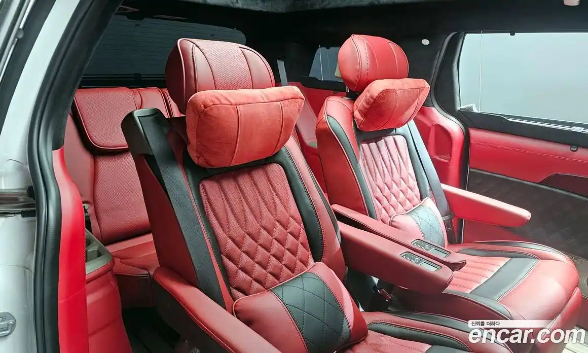 Kia Canival 2025 3.5 Автомат в Москве № 12261, фото 1