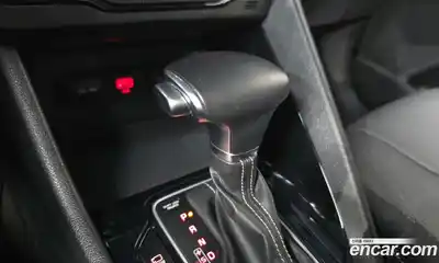 Kia Niro 2022 1.6 Автомат в Москве № 122891, миниатюра 6